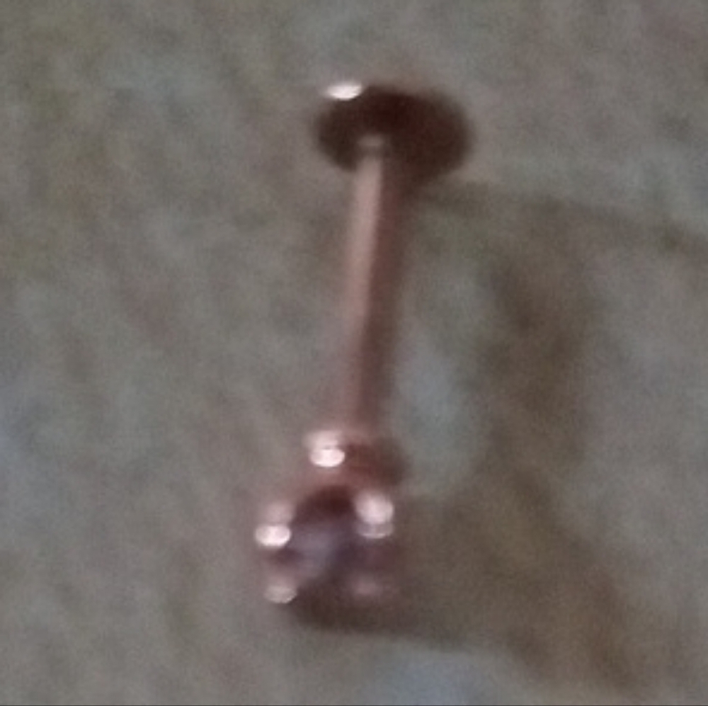 Elegant Rose Gold Lip Stud Medusa Labret Piercing Jewelry